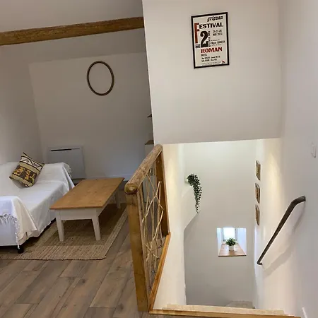 Holiday home La Romance De *